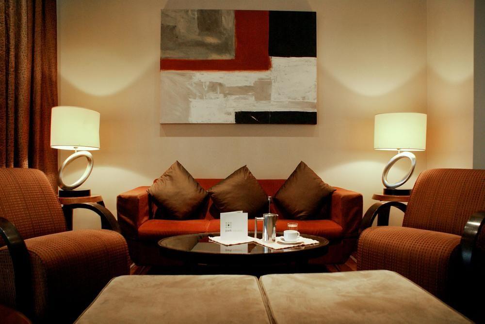 Sheraton Kampala Hotel מראה חיצוני תמונה