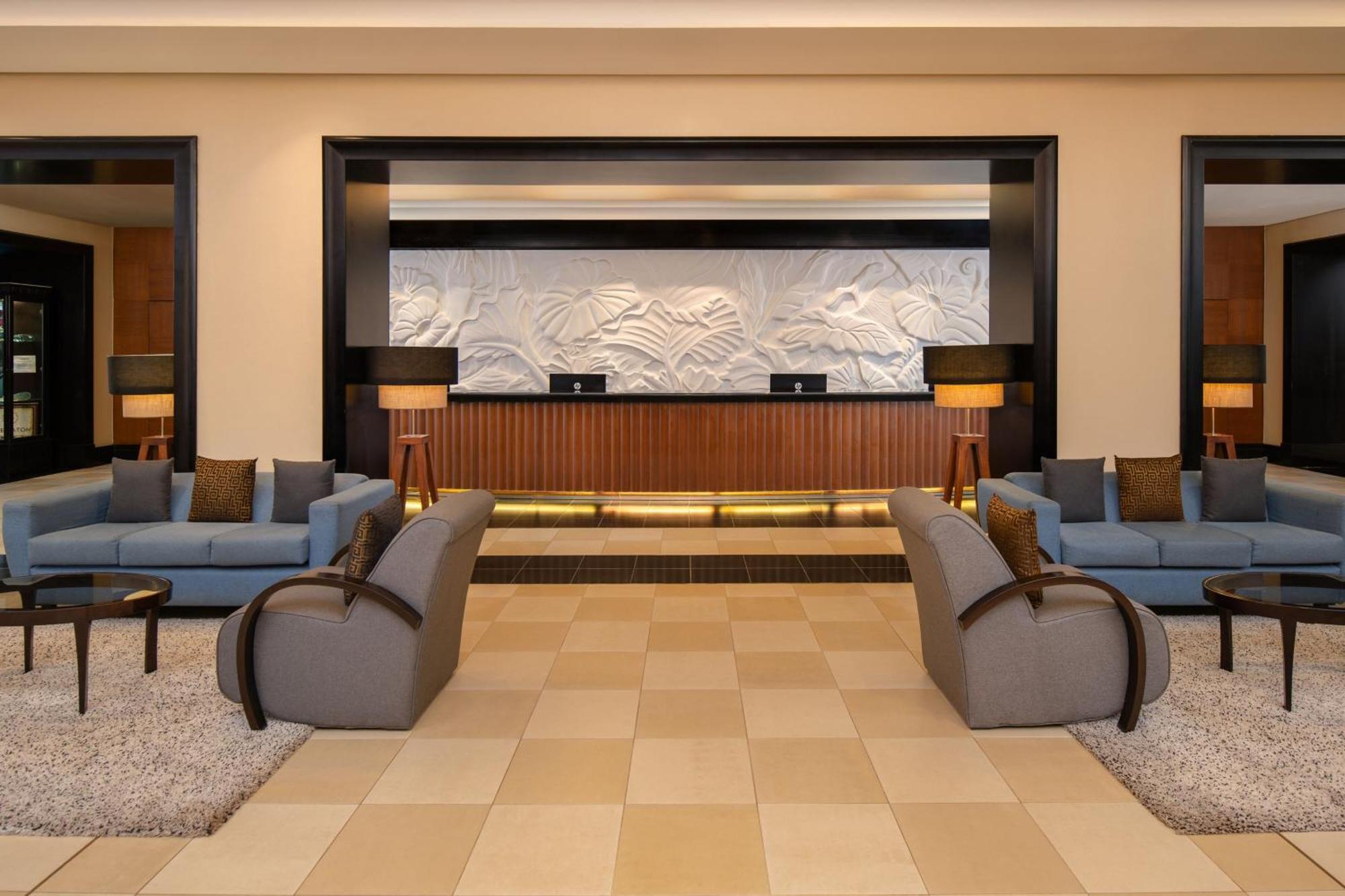 Sheraton Kampala Hotel מראה חיצוני תמונה
