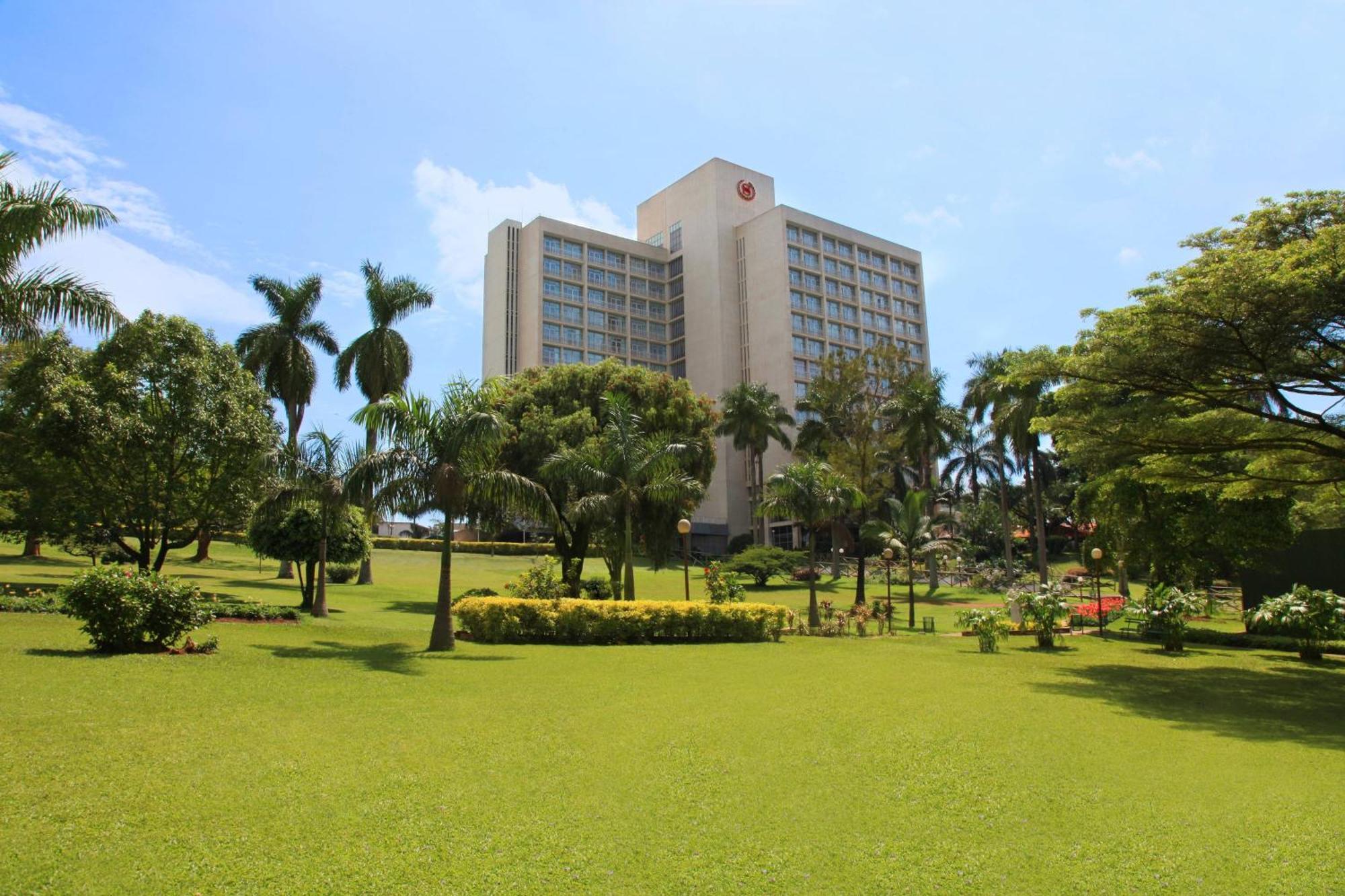 Sheraton Kampala Hotel מראה חיצוני תמונה
